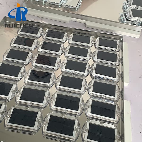 <h3>Bidirectional Solar Motorway Road Stud For Truck</h3>
